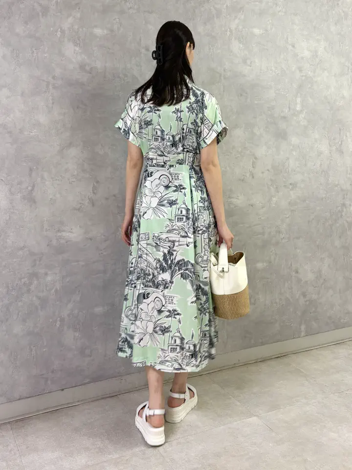 GRACE CONTINENTAL kobayashi コーディネート画像