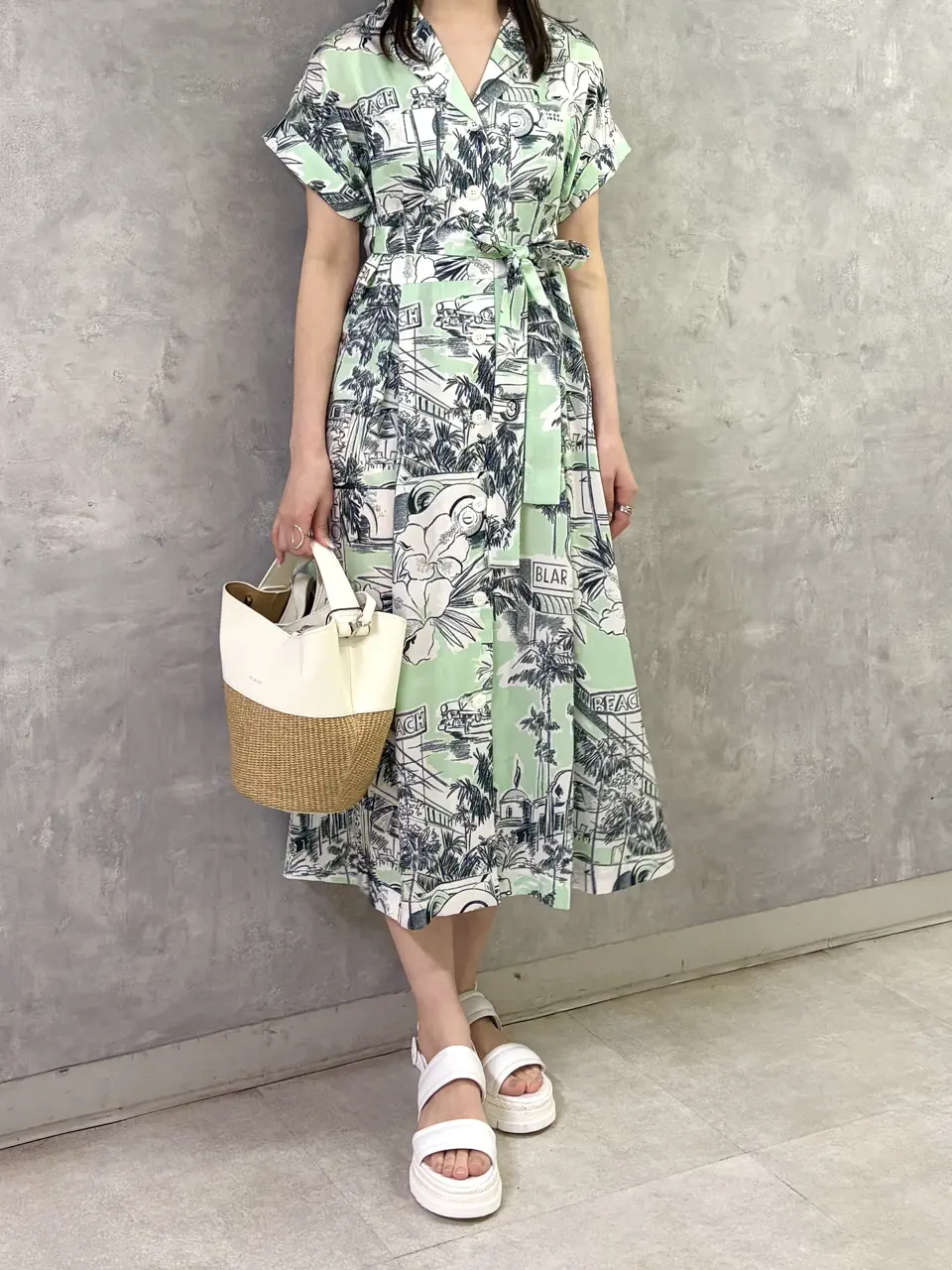 GRACE CONTINENTAL kobayashi コーディネート画像