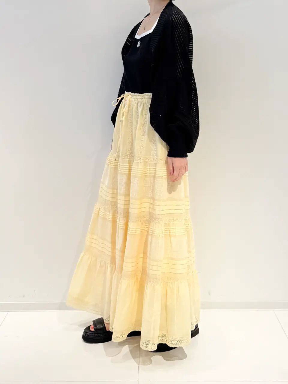 GRACE CONTINENTAL yuri コーディネート画像