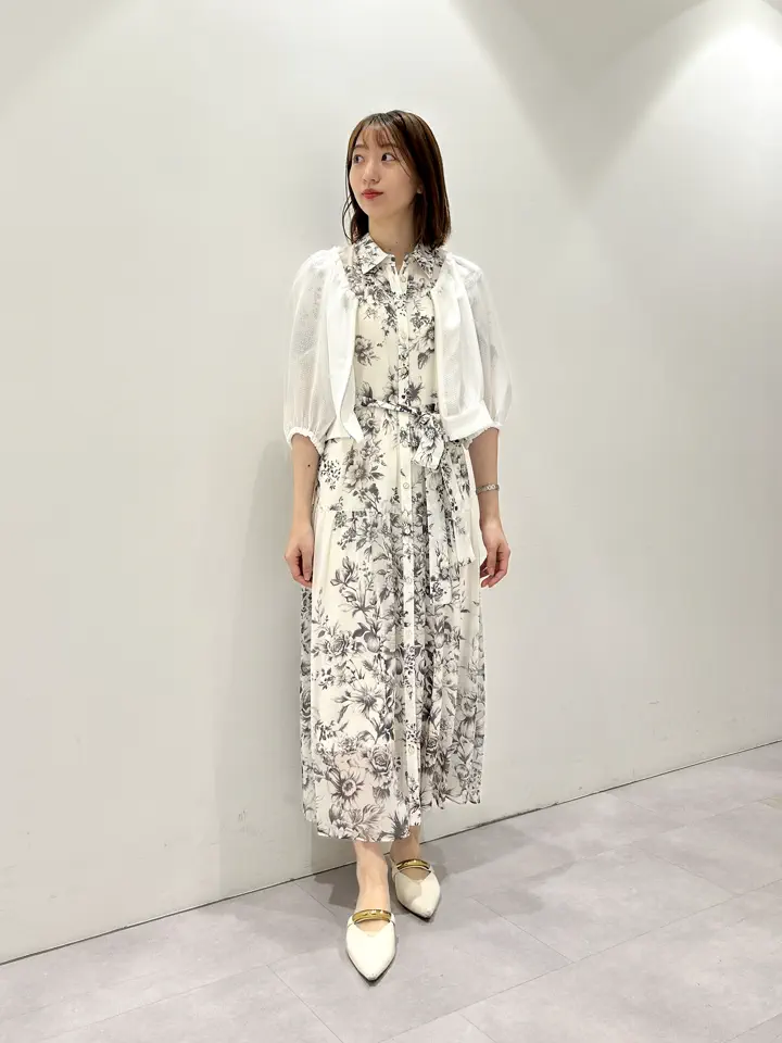 GRACE CONTINENTAL eri コーディネート画像