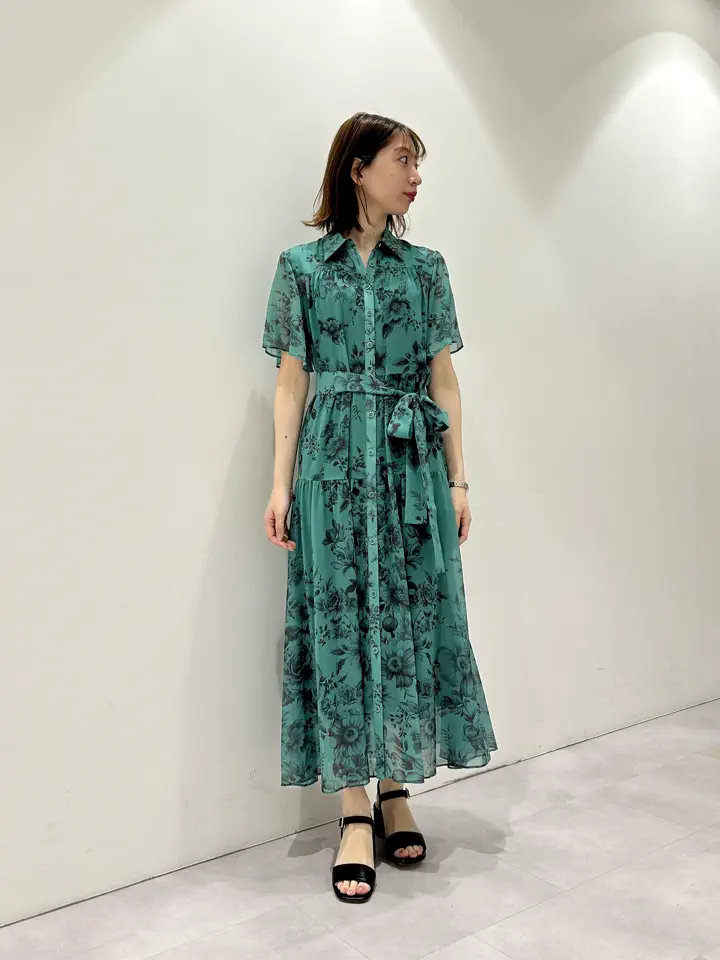 GRACE CONTINENTAL eri コーディネート画像