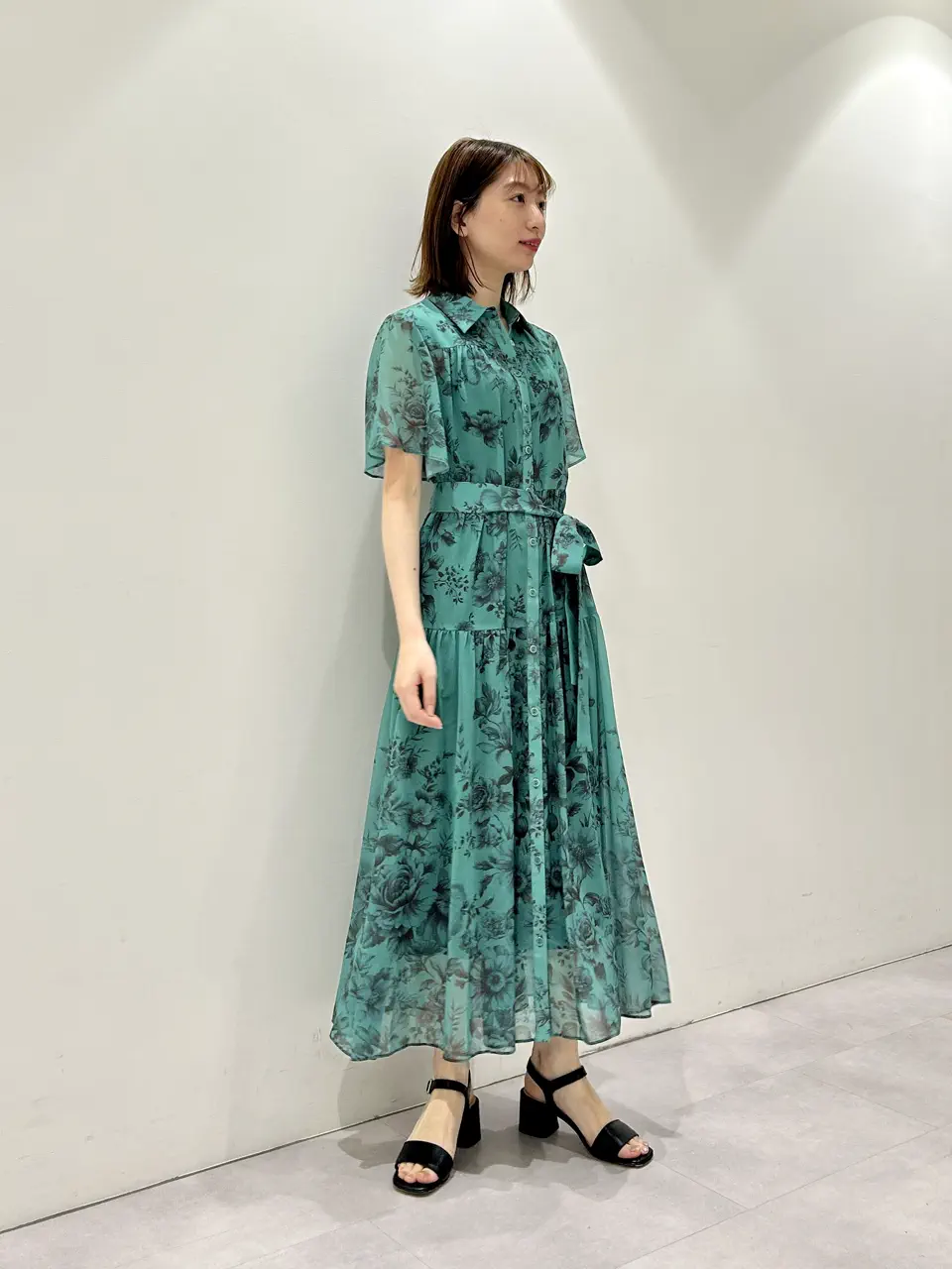 GRACE CONTINENTAL eri コーディネート画像