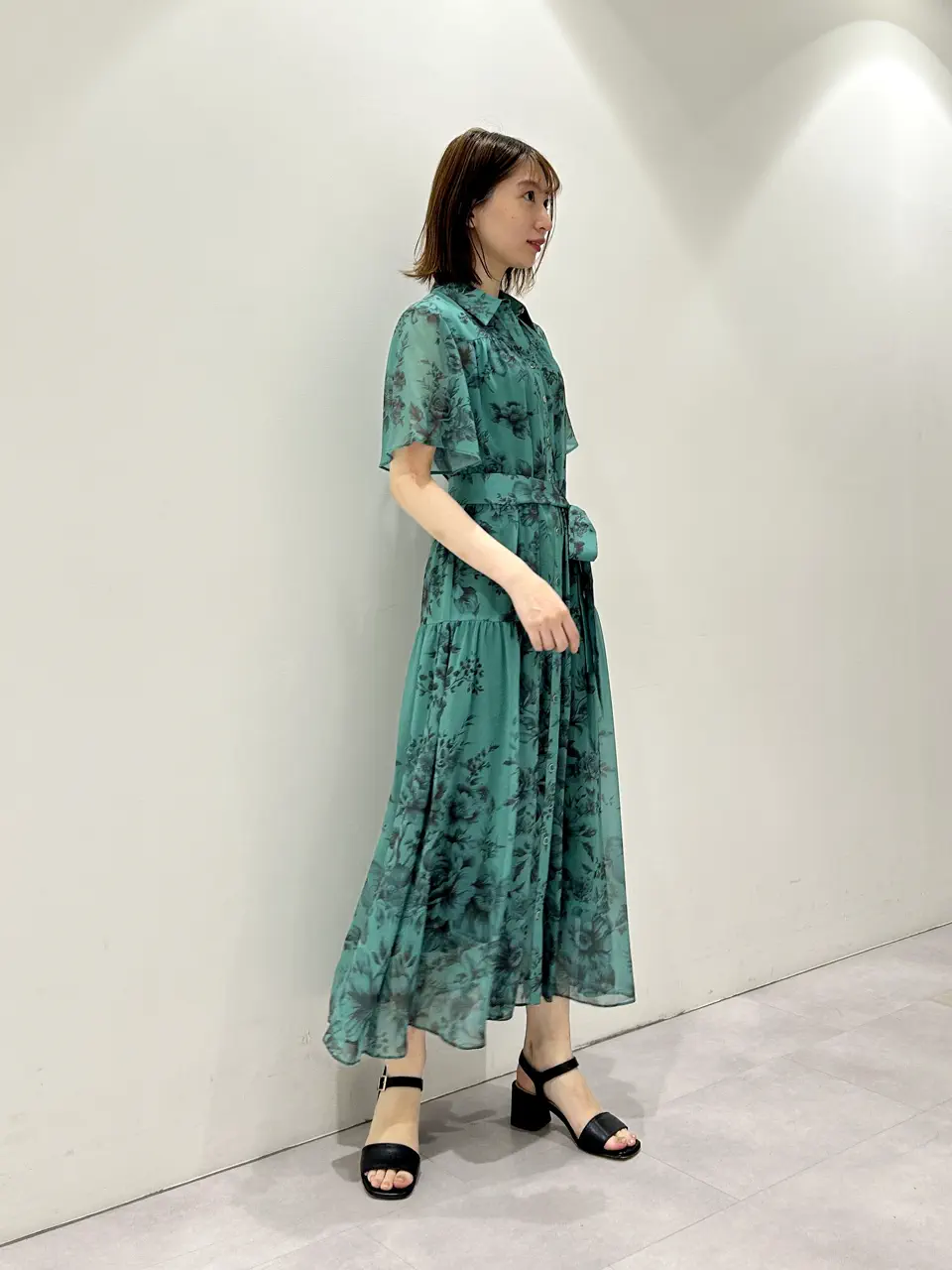 GRACE CONTINENTAL eri コーディネート画像