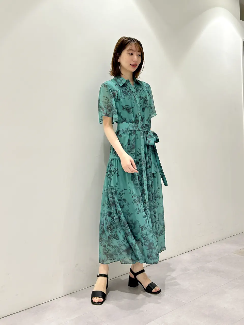 GRACE CONTINENTAL eri コーディネート画像