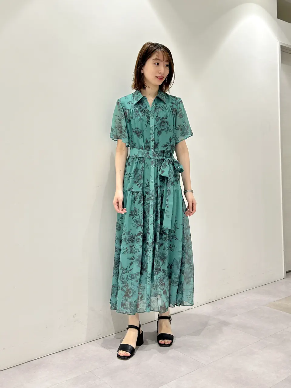 GRACE CONTINENTAL eri コーディネート画像