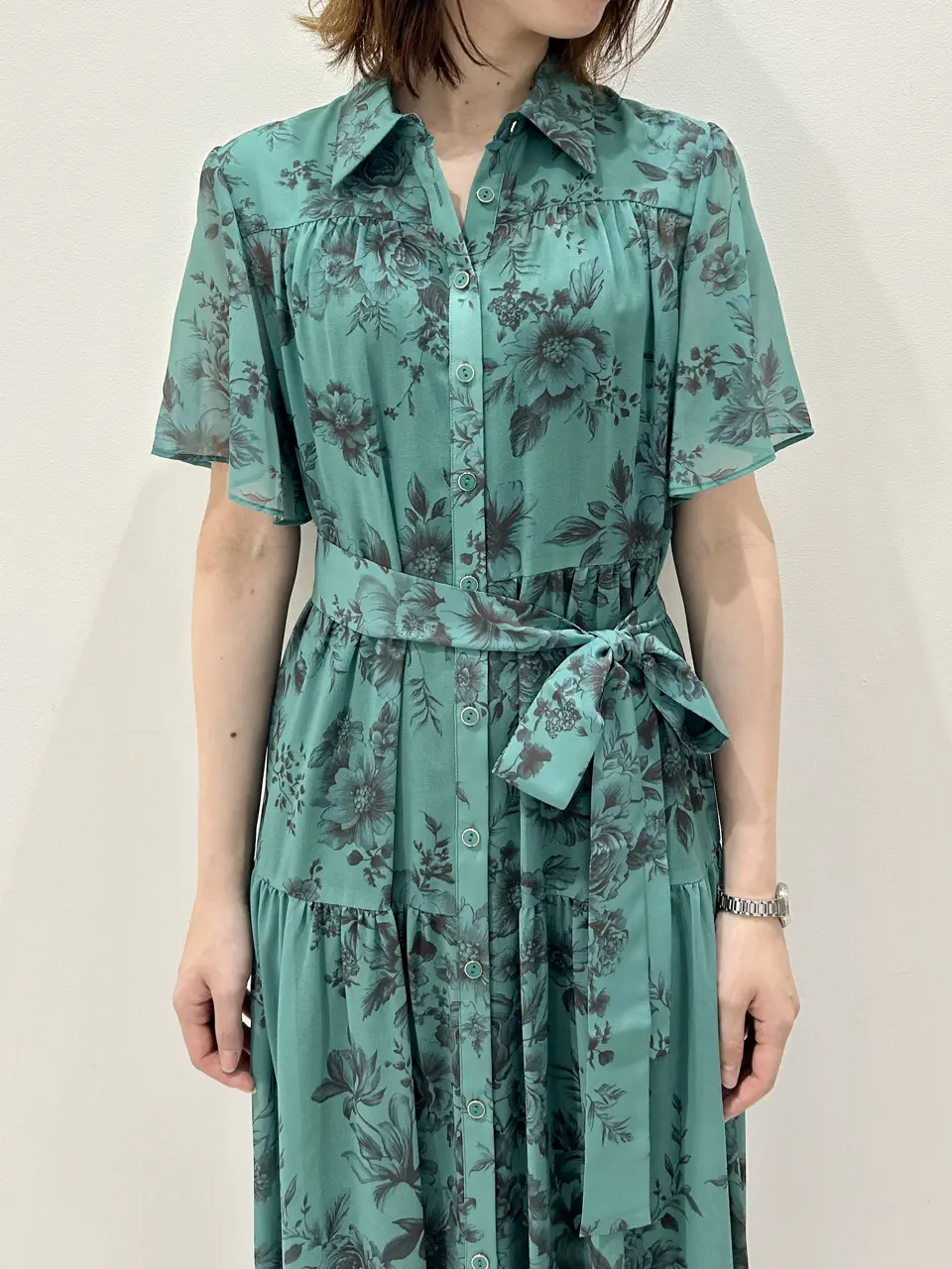 GRACE CONTINENTAL eri コーディネート画像