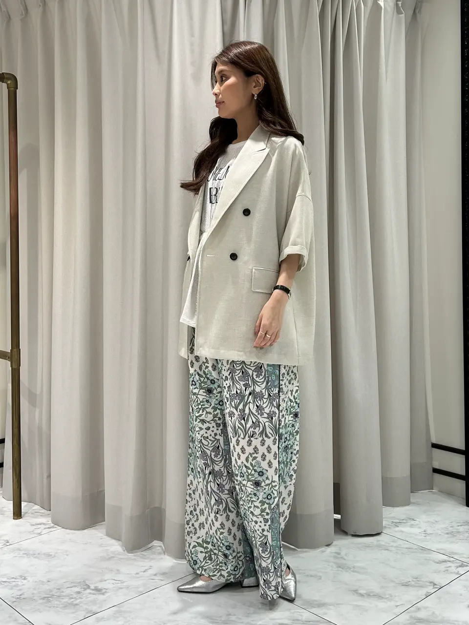 GRACE CONTINENTAL 志田　悠 コーディネート画像