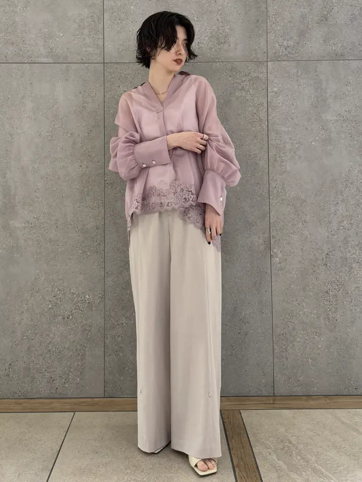 GRACE CONTINENTAL 村上 麗華 コーディネート画像