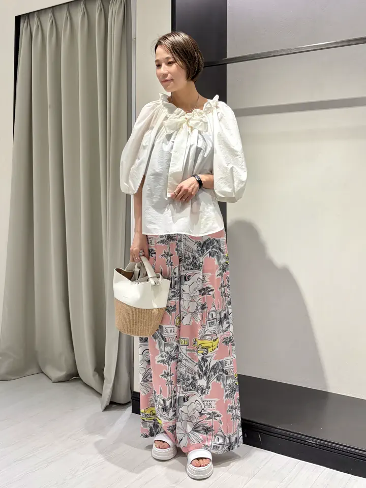 GRACE CONTINENTAL 亀田 未希 コーディネート画像