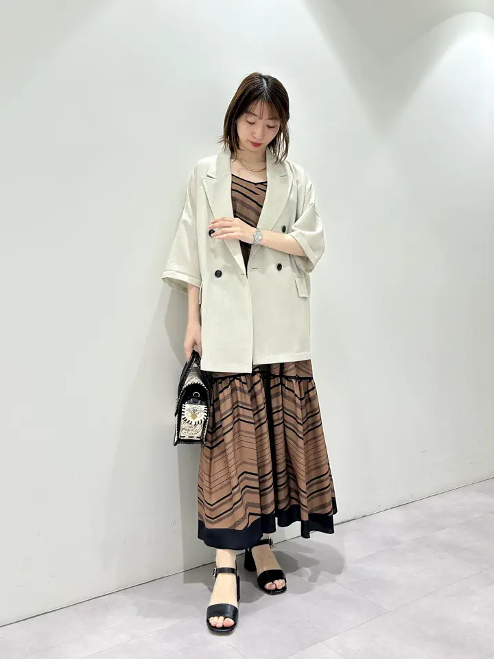 GRACE CONTINENTAL eri コーディネート画像