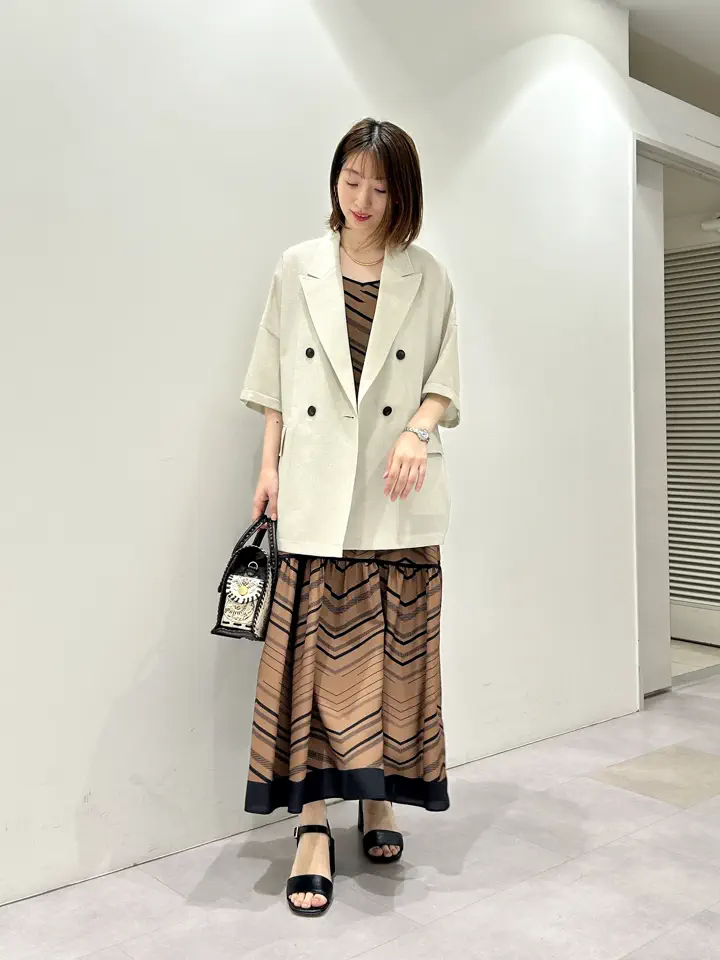 GRACE CONTINENTAL eri コーディネート画像