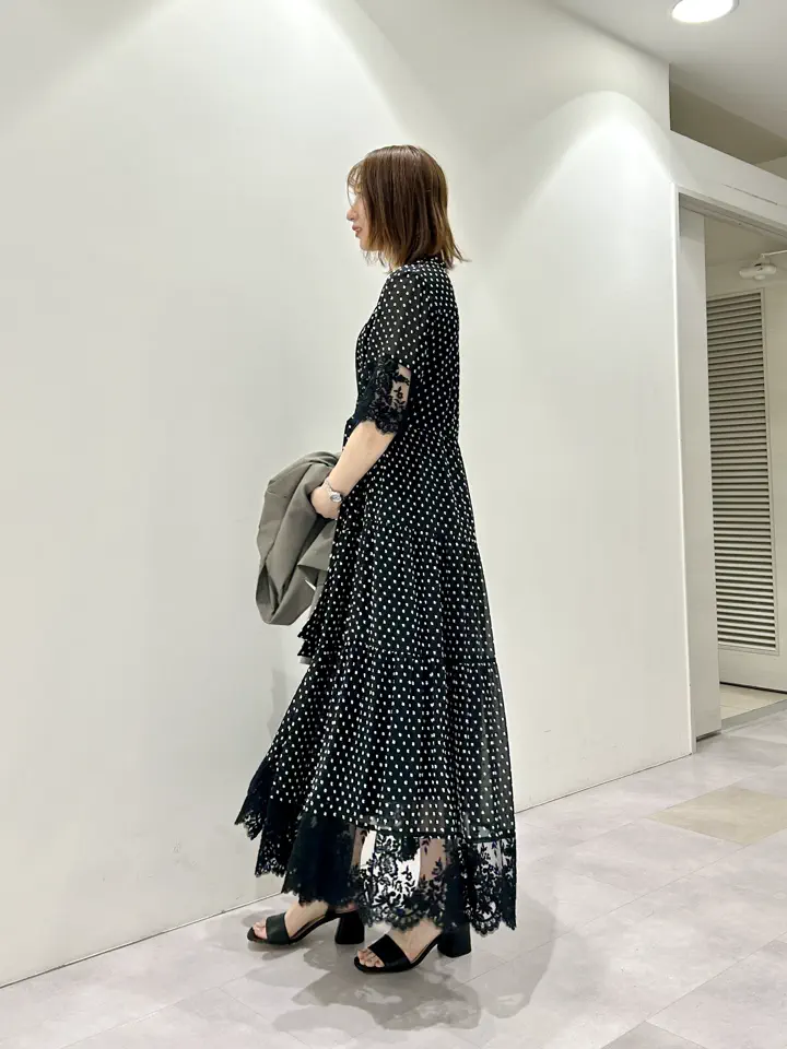 GRACE CONTINENTAL eri コーディネート画像