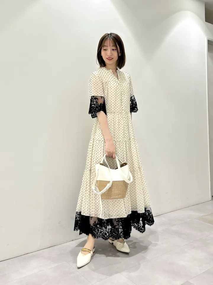 GRACE CONTINENTAL eri コーディネート画像