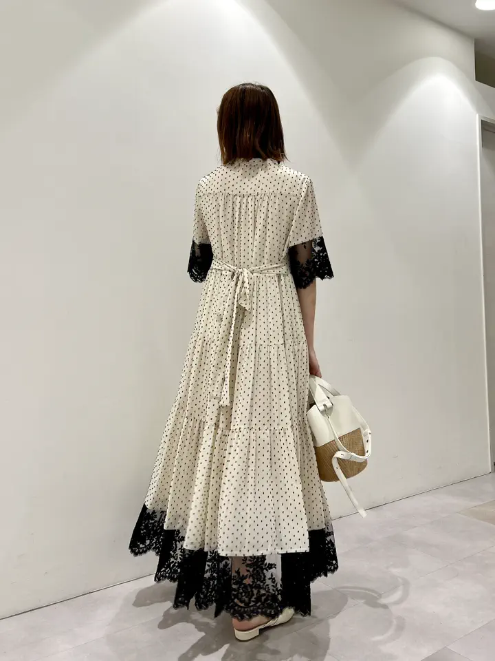 GRACE CONTINENTAL eri コーディネート画像