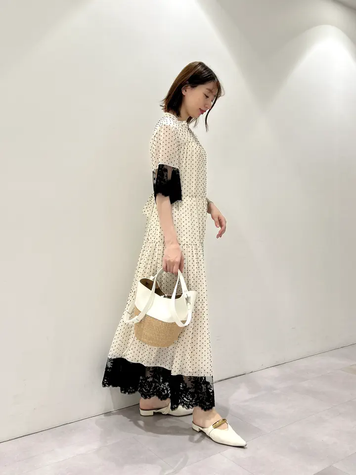 GRACE CONTINENTAL eri コーディネート画像