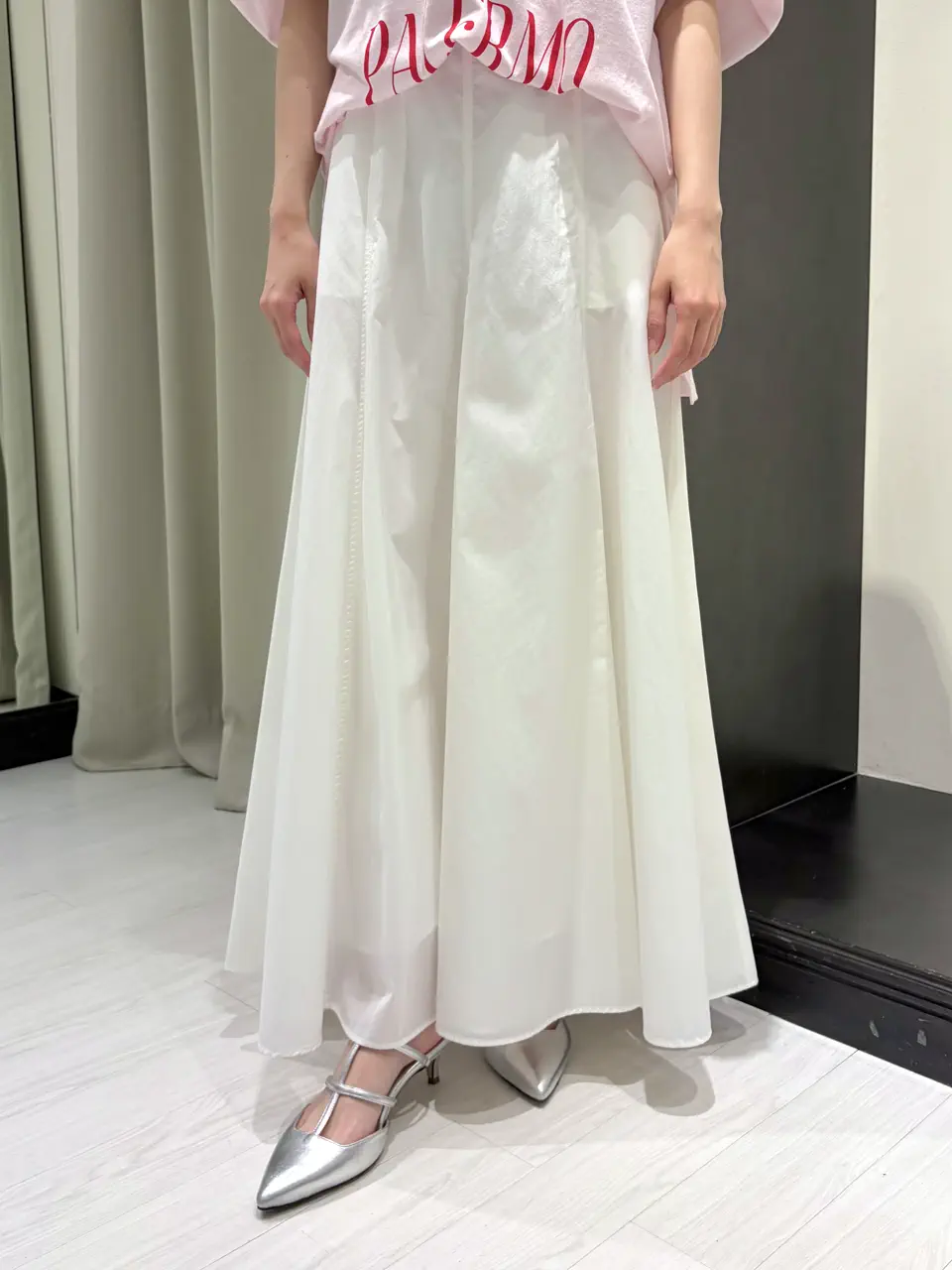 GRACE CONTINENTAL Abe コーディネート画像