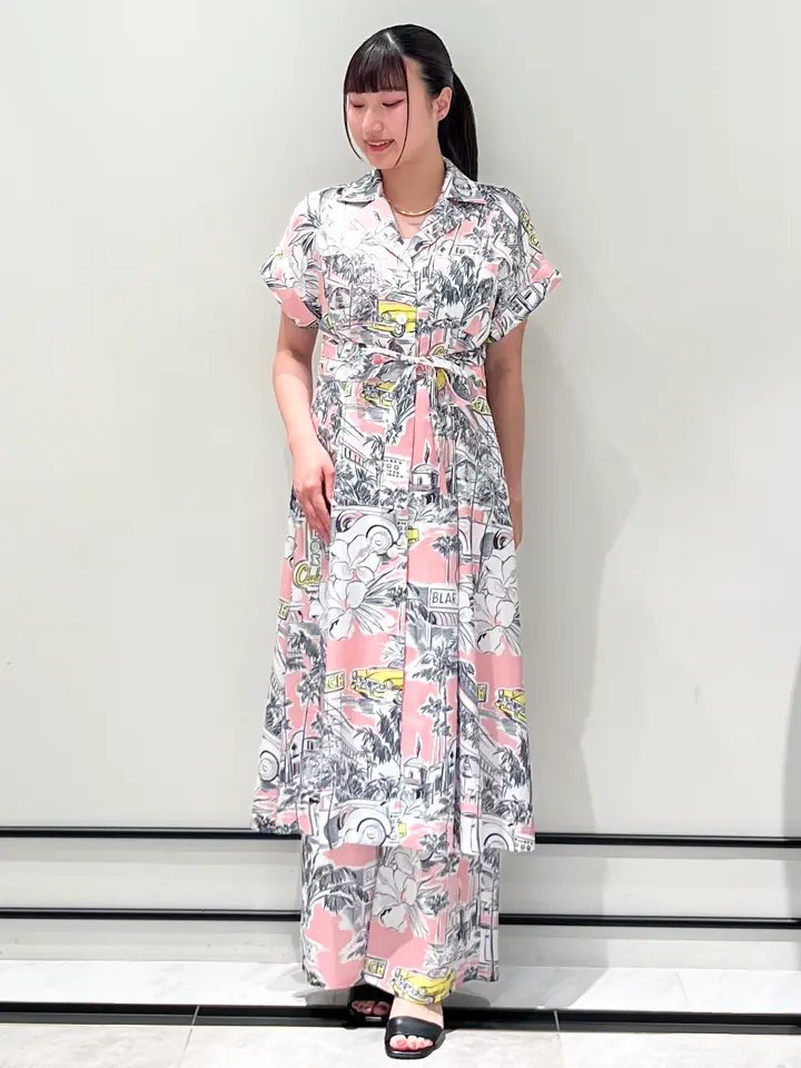 GRACE CONTINENTAL CHISAKO.S コーディネート画像