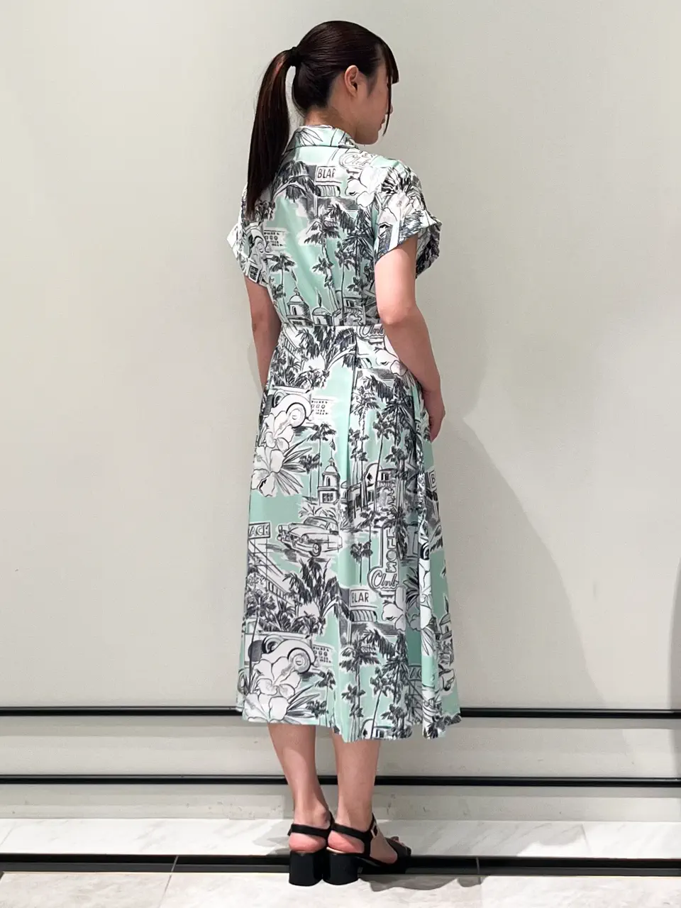 GRACE CONTINENTAL CHISAKO.S コーディネート画像