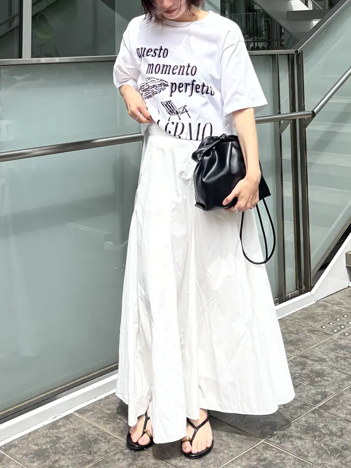 GRACE CONTINENTAL Hikaru Okada コーディネート画像