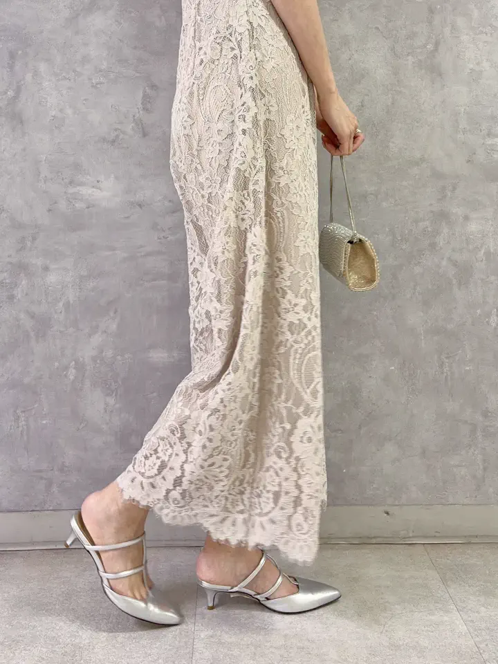 GRACE CONTINENTAL 亀田 未希 コーディネート画像