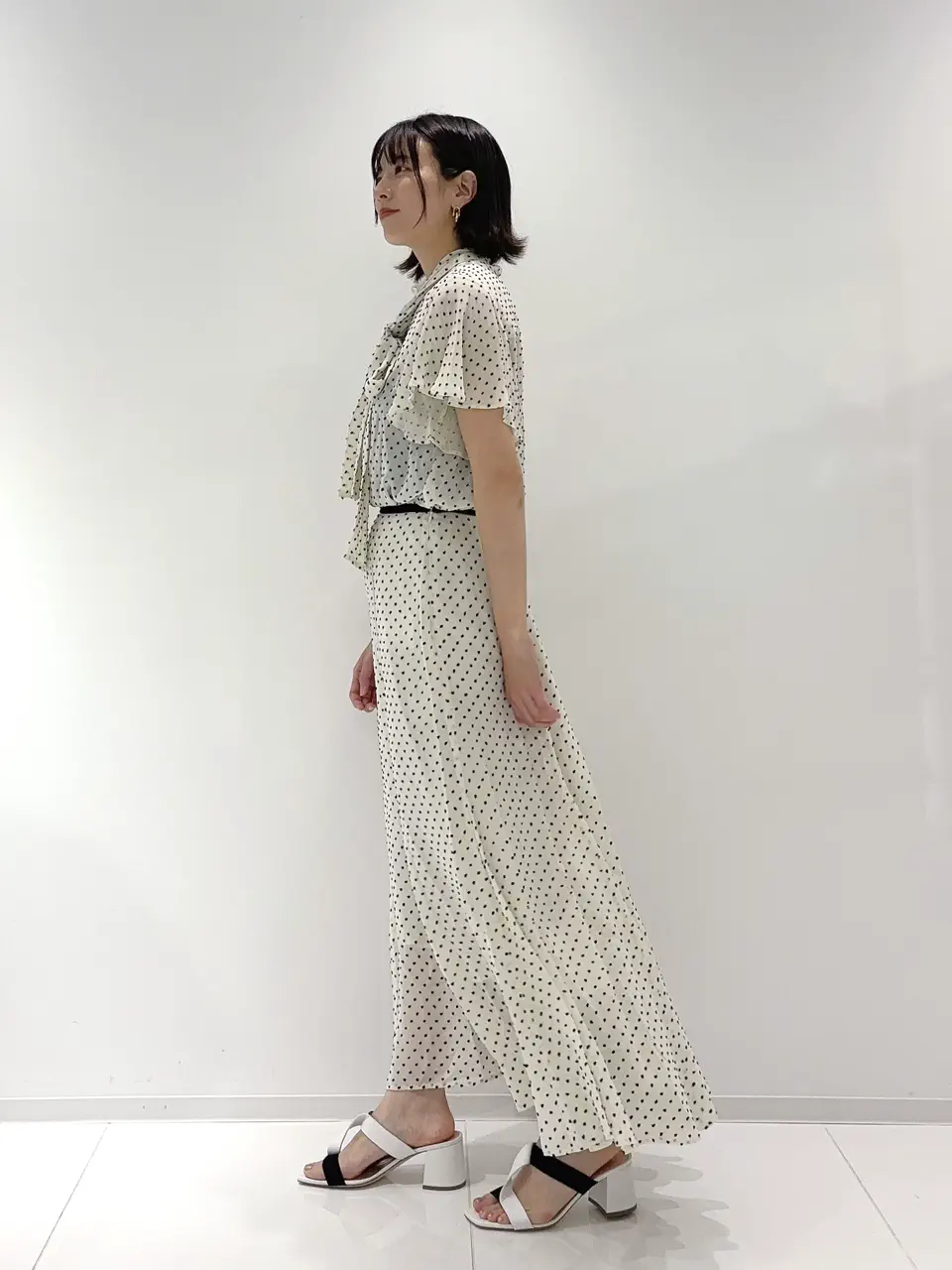 GRACE CONTINENTAL Hikaru Okada コーディネート画像