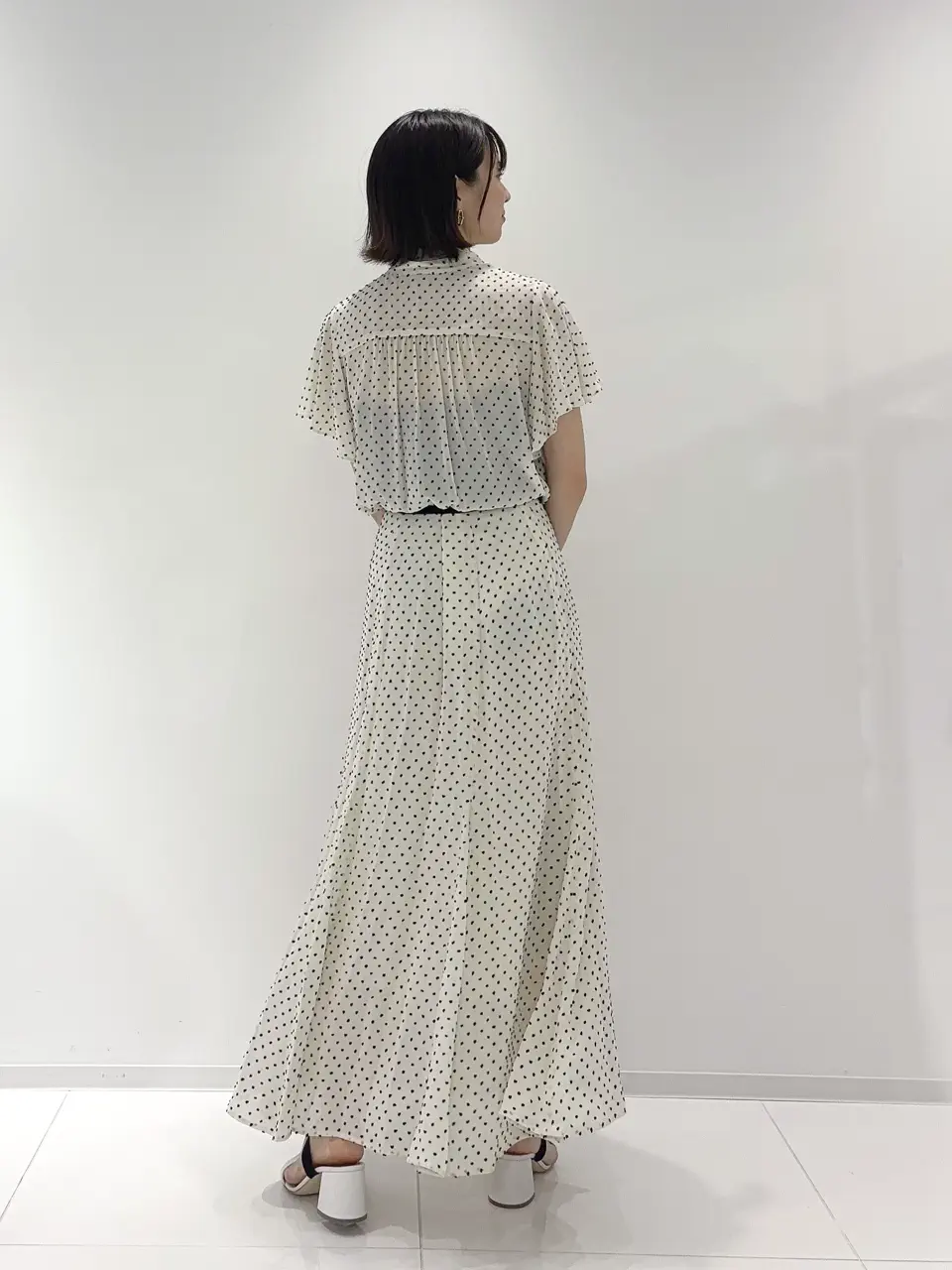 GRACE CONTINENTAL Hikaru Okada コーディネート画像