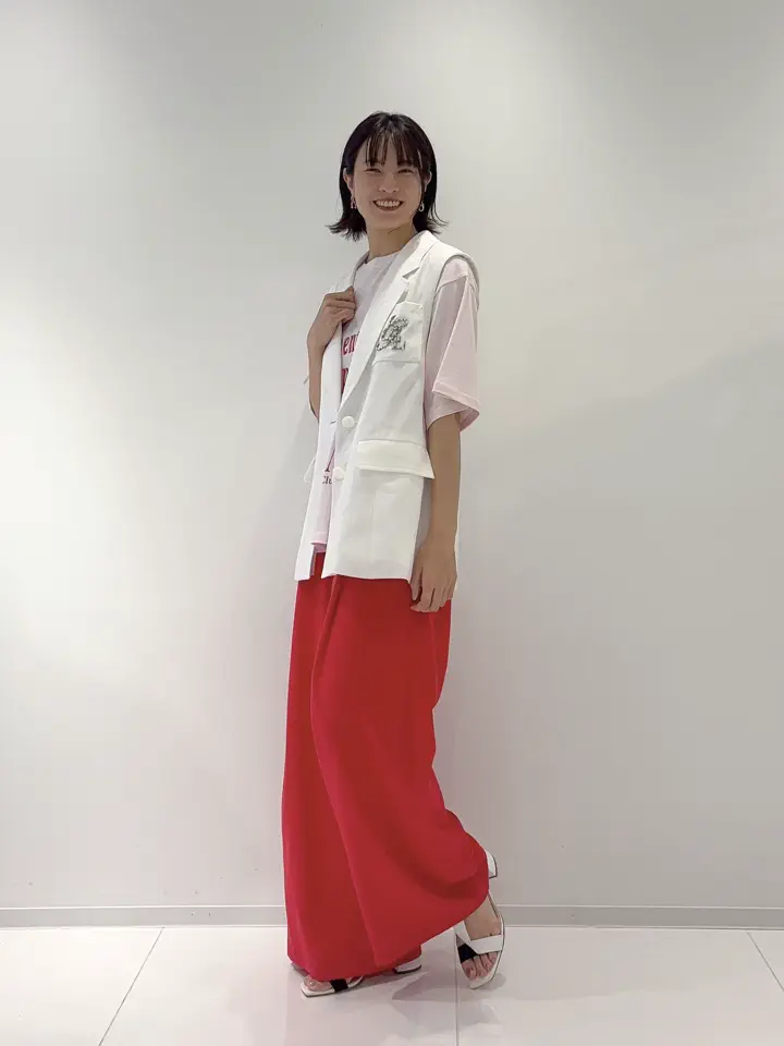 GRACE CONTINENTAL Hikaru Okada コーディネート画像