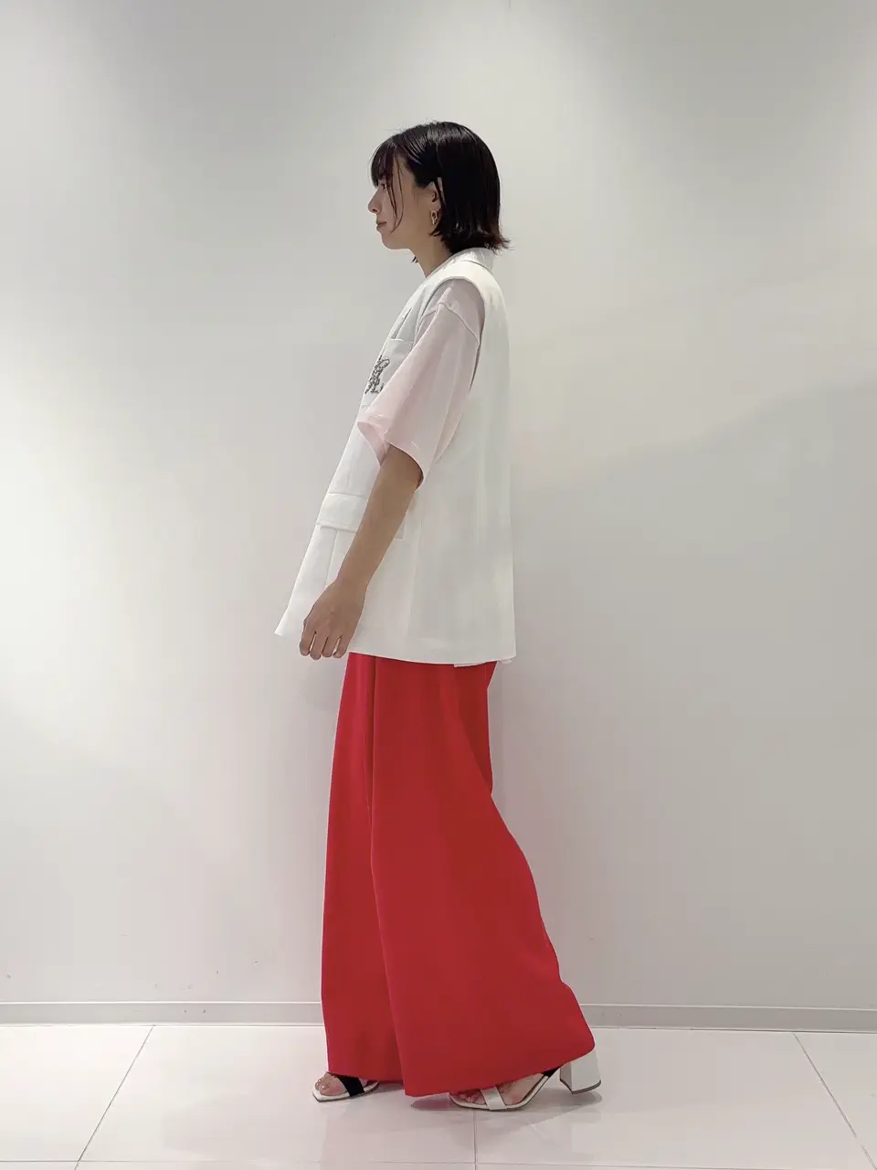 GRACE CONTINENTAL Hikaru Okada コーディネート画像