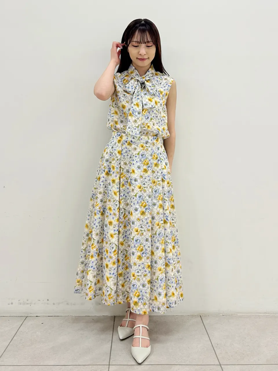 GRACE CONTINENTAL Miu Akamatsu コーディネート画像