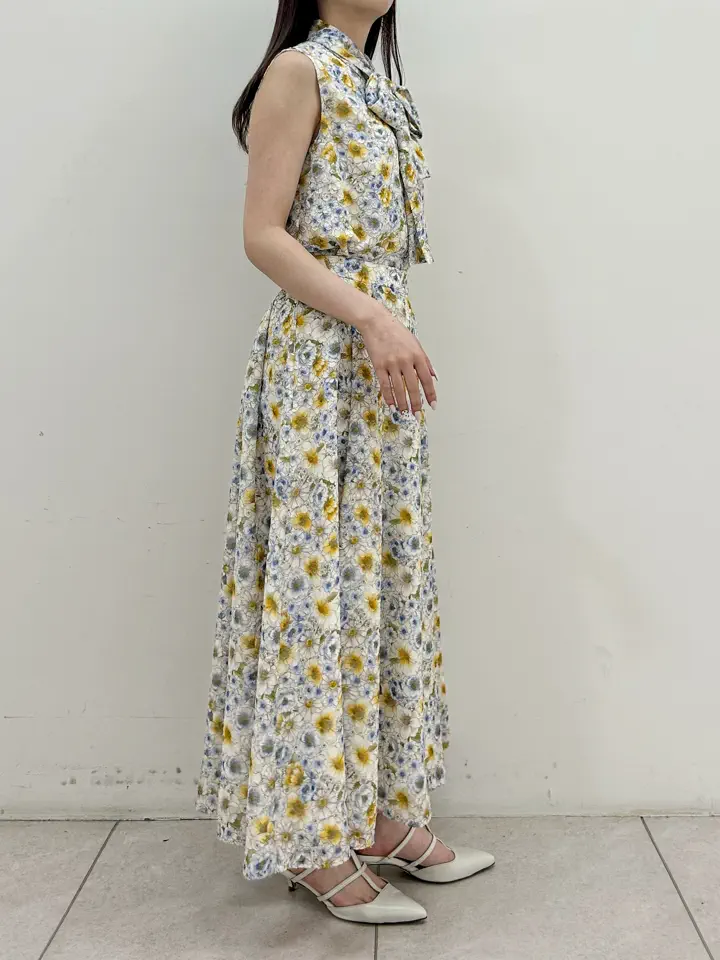 GRACE CONTINENTAL Miu Akamatsu コーディネート画像