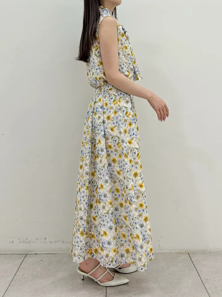 GRACE CONTINENTAL Miu Akamatsu コーディネート画像