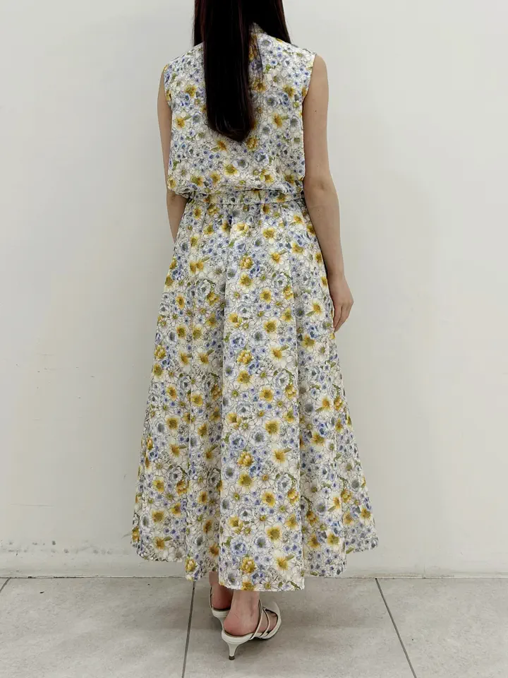 GRACE CONTINENTAL Miu Akamatsu コーディネート画像