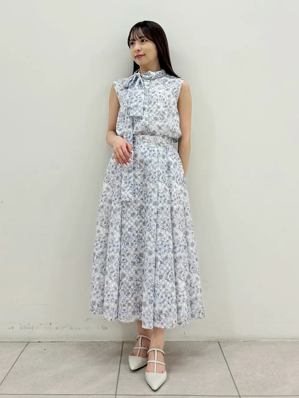 GRACE CONTINENTAL Miu Akamatsu コーディネート画像