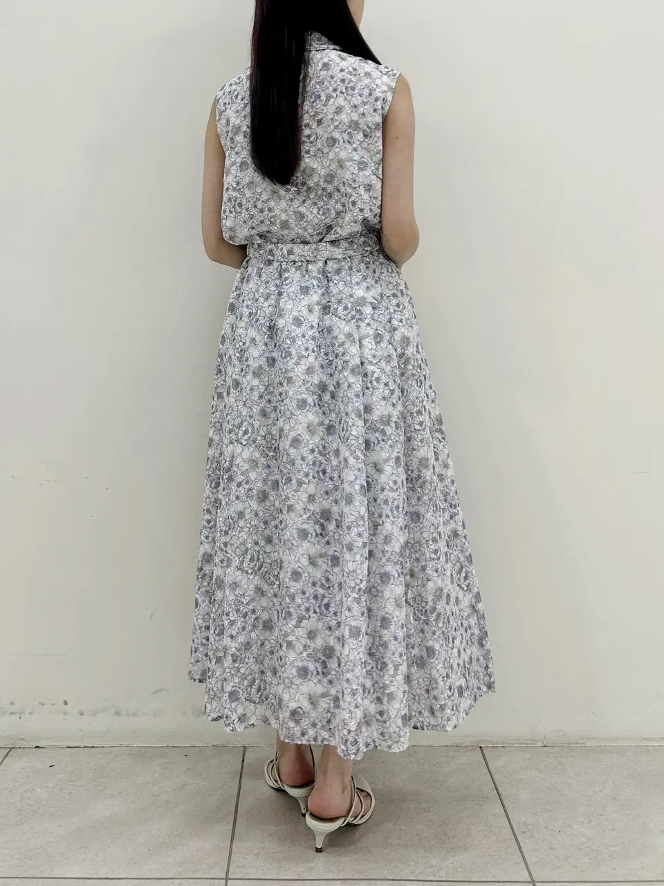 GRACE CONTINENTAL Miu Akamatsu コーディネート画像