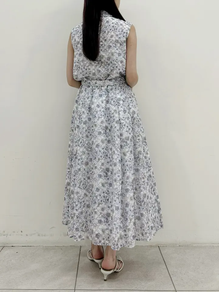 GRACE CONTINENTAL Miu Akamatsu コーディネート画像