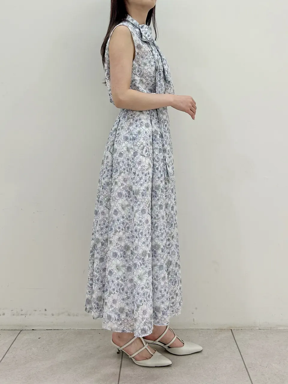 GRACE CONTINENTAL Miu Akamatsu コーディネート画像