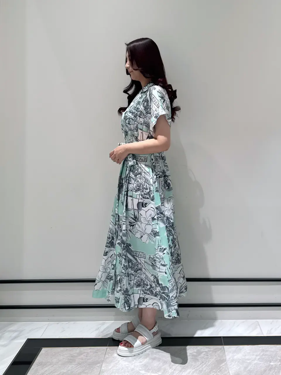 GRACE CONTINENTAL MOMOKO コーディネート画像