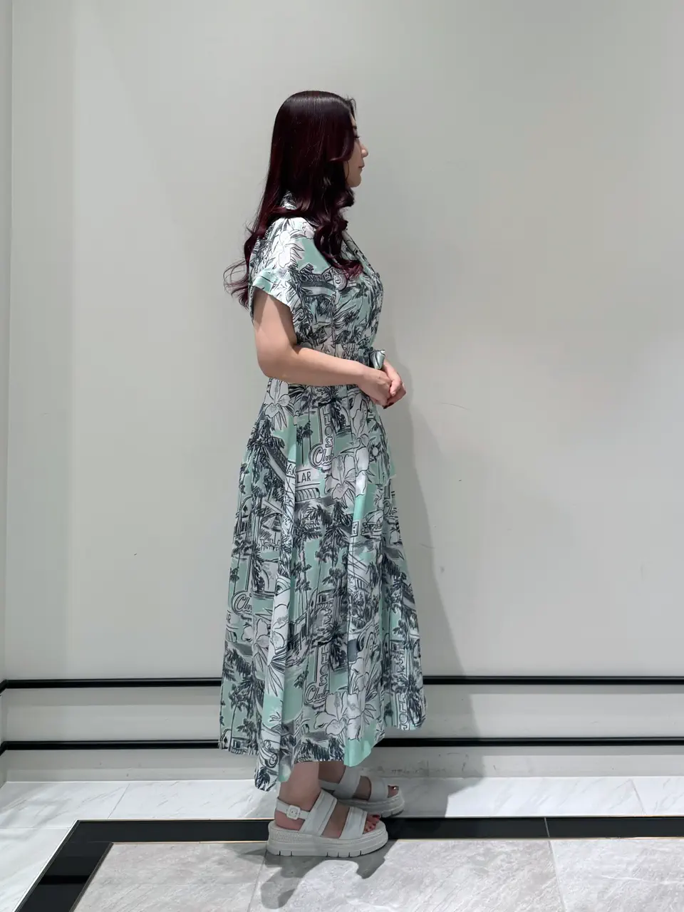 GRACE CONTINENTAL MOMOKO コーディネート画像