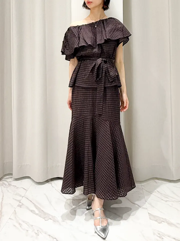 GRACE CONTINENTAL yuri コーディネート画像