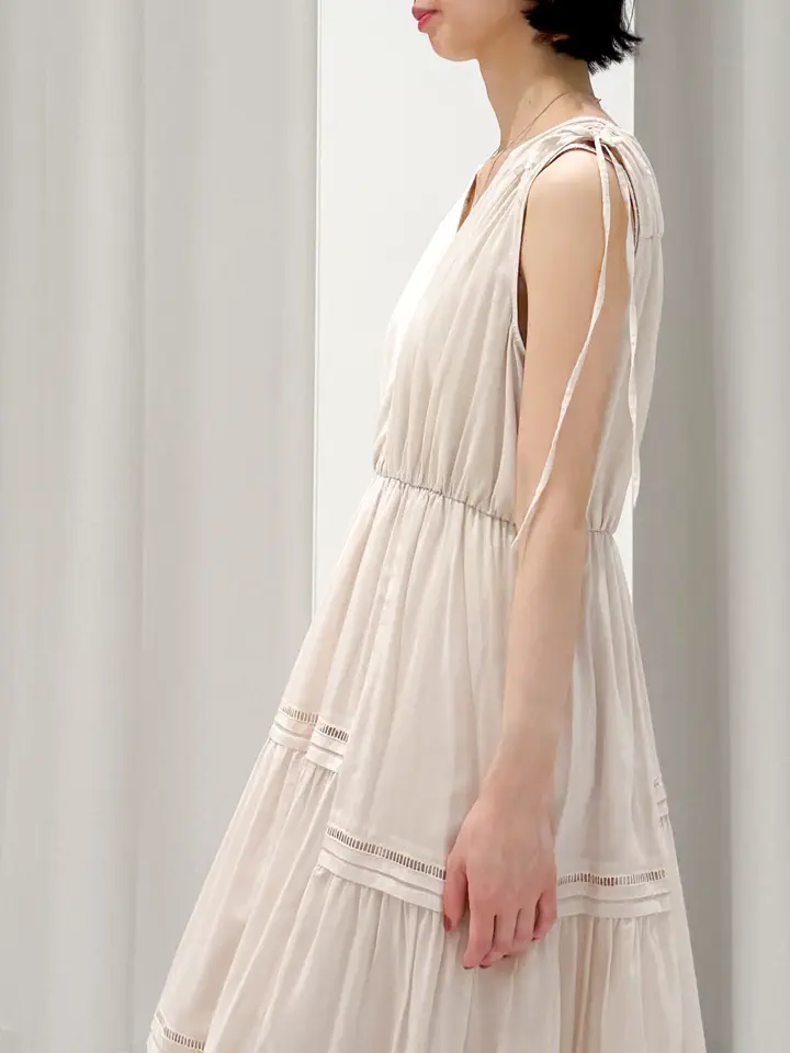 GRACE CONTINENTAL yuri コーディネート画像