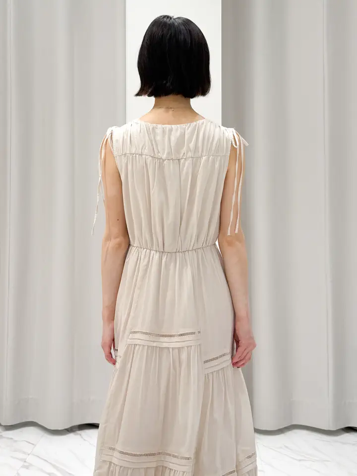 GRACE CONTINENTAL yuri コーディネート画像