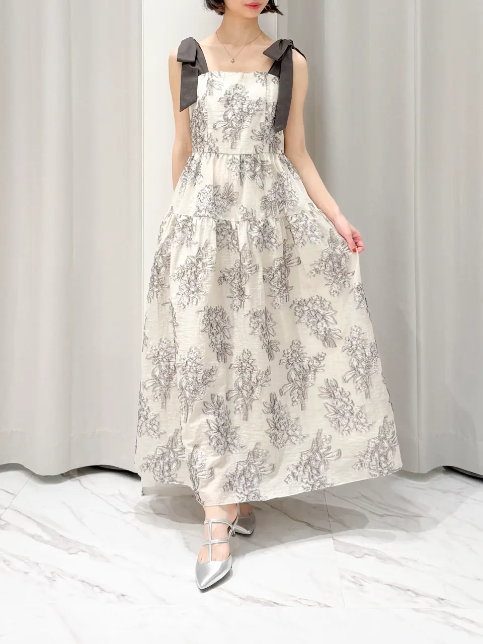 GRACE CONTINENTAL yuri コーディネート画像