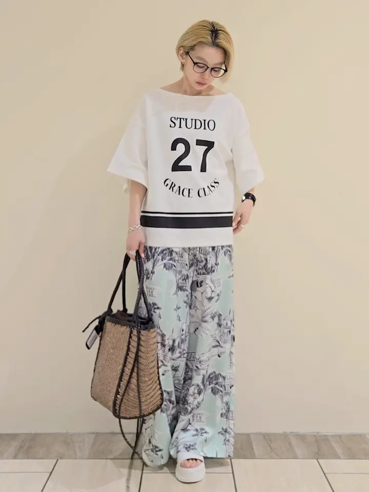 GRACE CONTINENTAL isono yui コーディネート画像