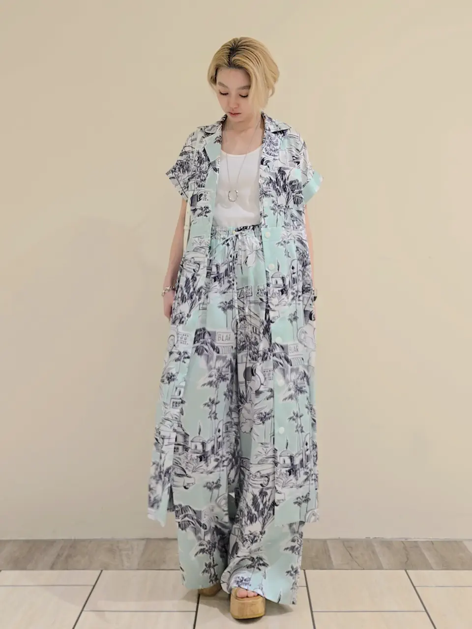 GRACE CONTINENTAL isono yui コーディネート画像