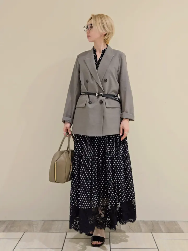 GRACE CONTINENTAL isono yui コーディネート画像