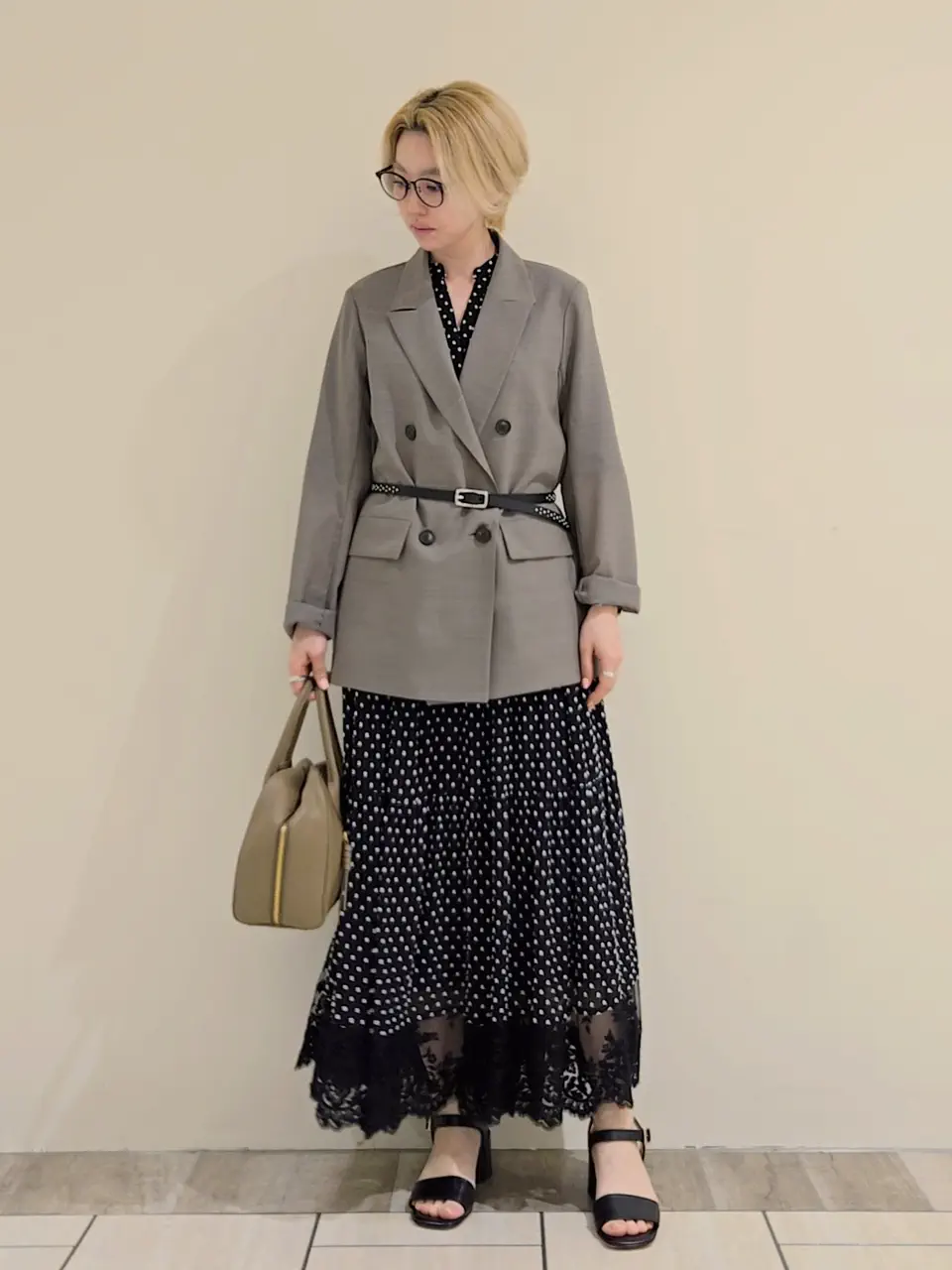 GRACE CONTINENTAL isono yui コーディネート画像