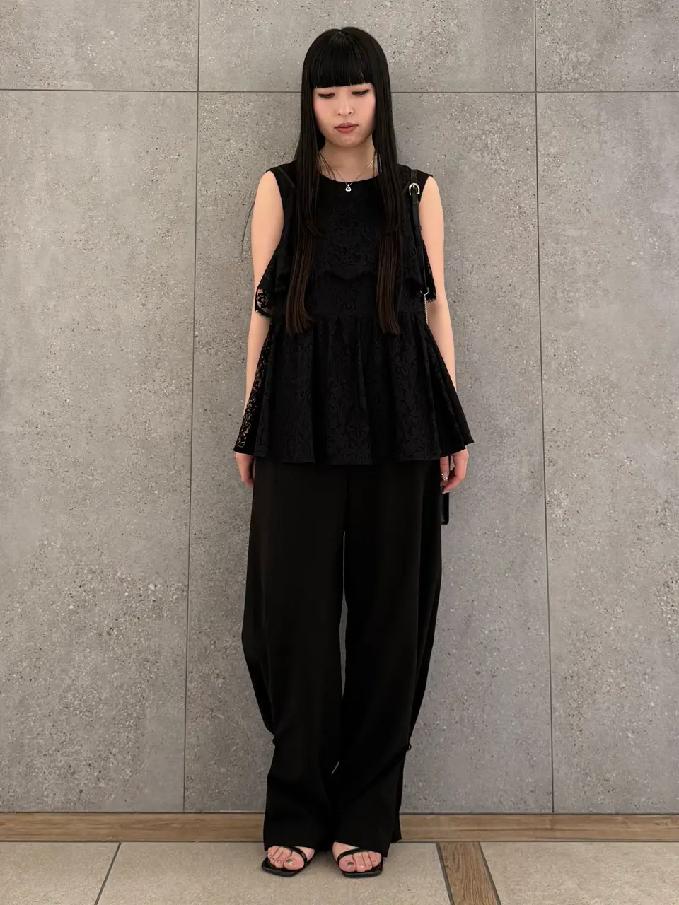  anri コーディネート画像