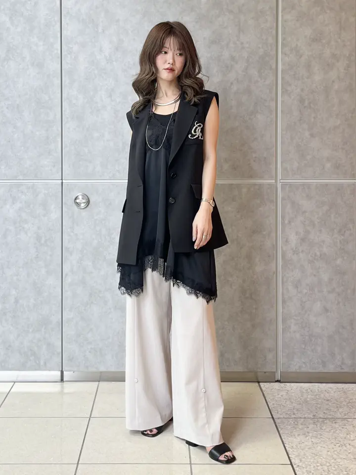 GRACE CONTINENTAL A.Kameyama コーディネート画像