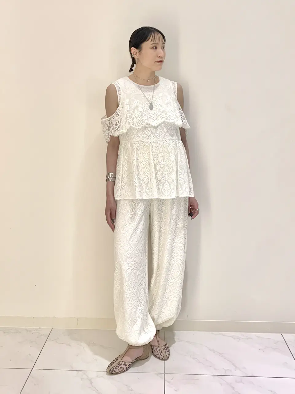 GRACE CONTINENTAL haruka iwasaki コーディネート画像