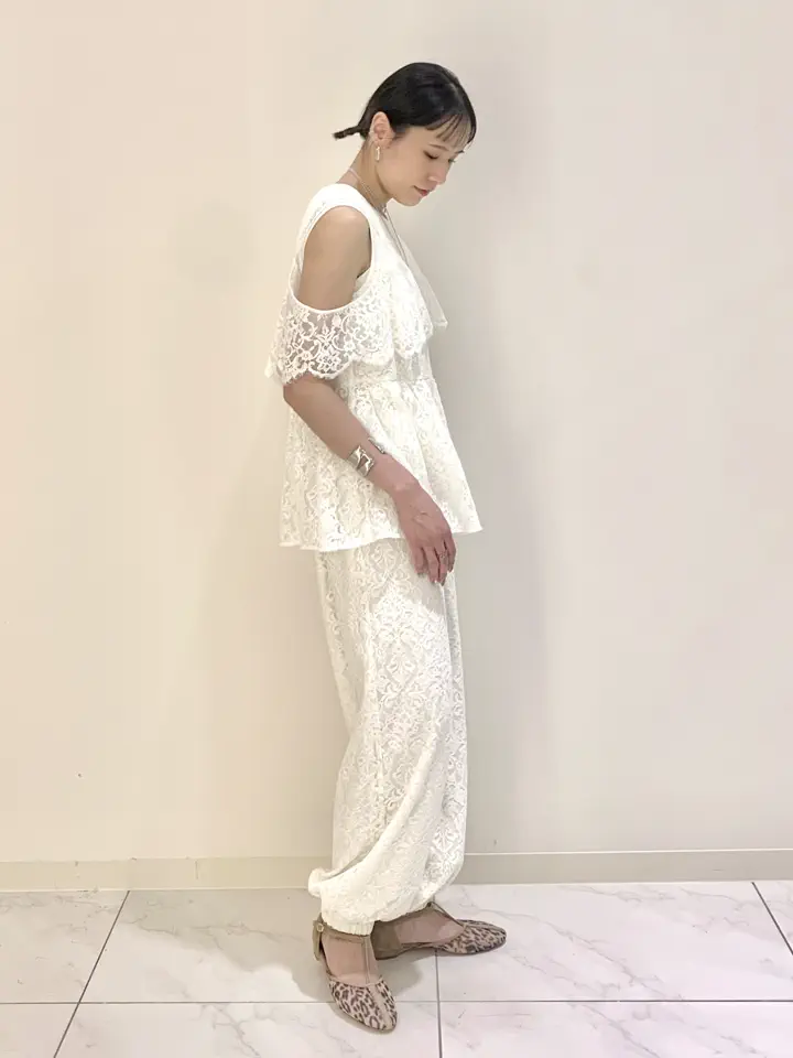 GRACE CONTINENTAL haruka iwasaki コーディネート画像